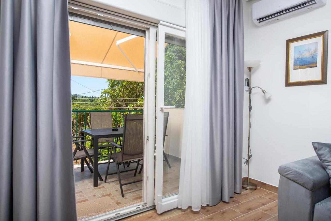 Apartment Kiki Kaštel Štafilić Extérieur photo